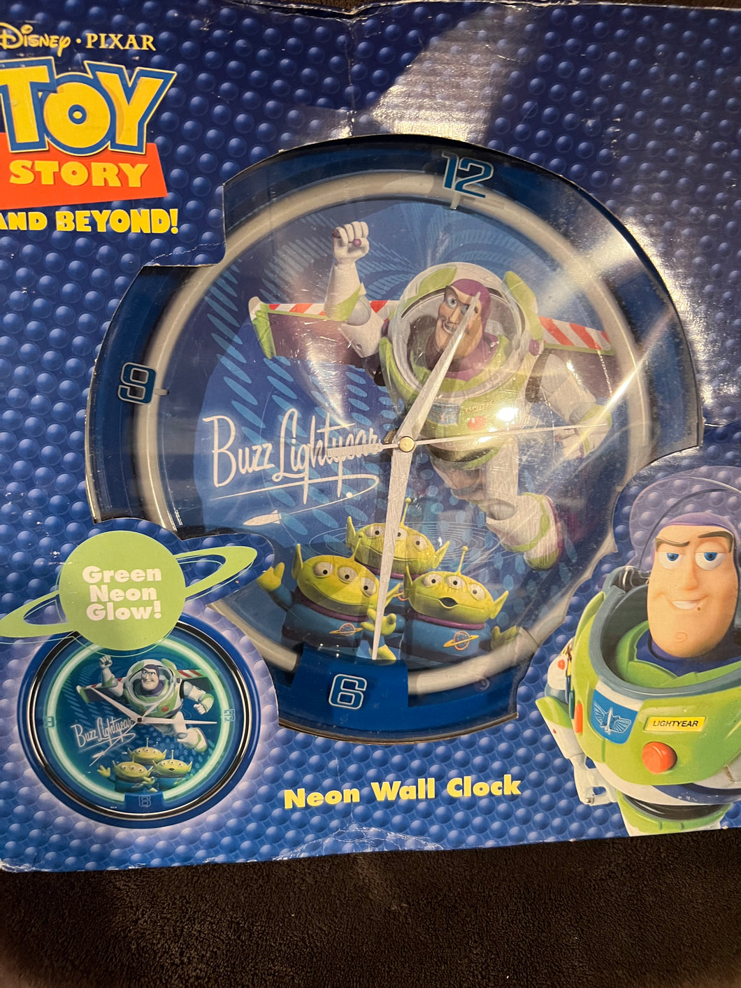 Toy Story Buzz Lightyear Neon Wall Clock New In Box Rare