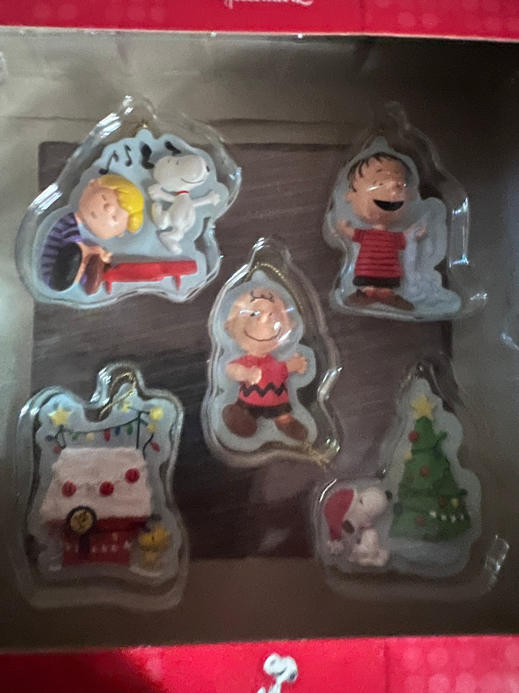 Peanuts Gang With Schroeder Ornaments New In Box Five Count