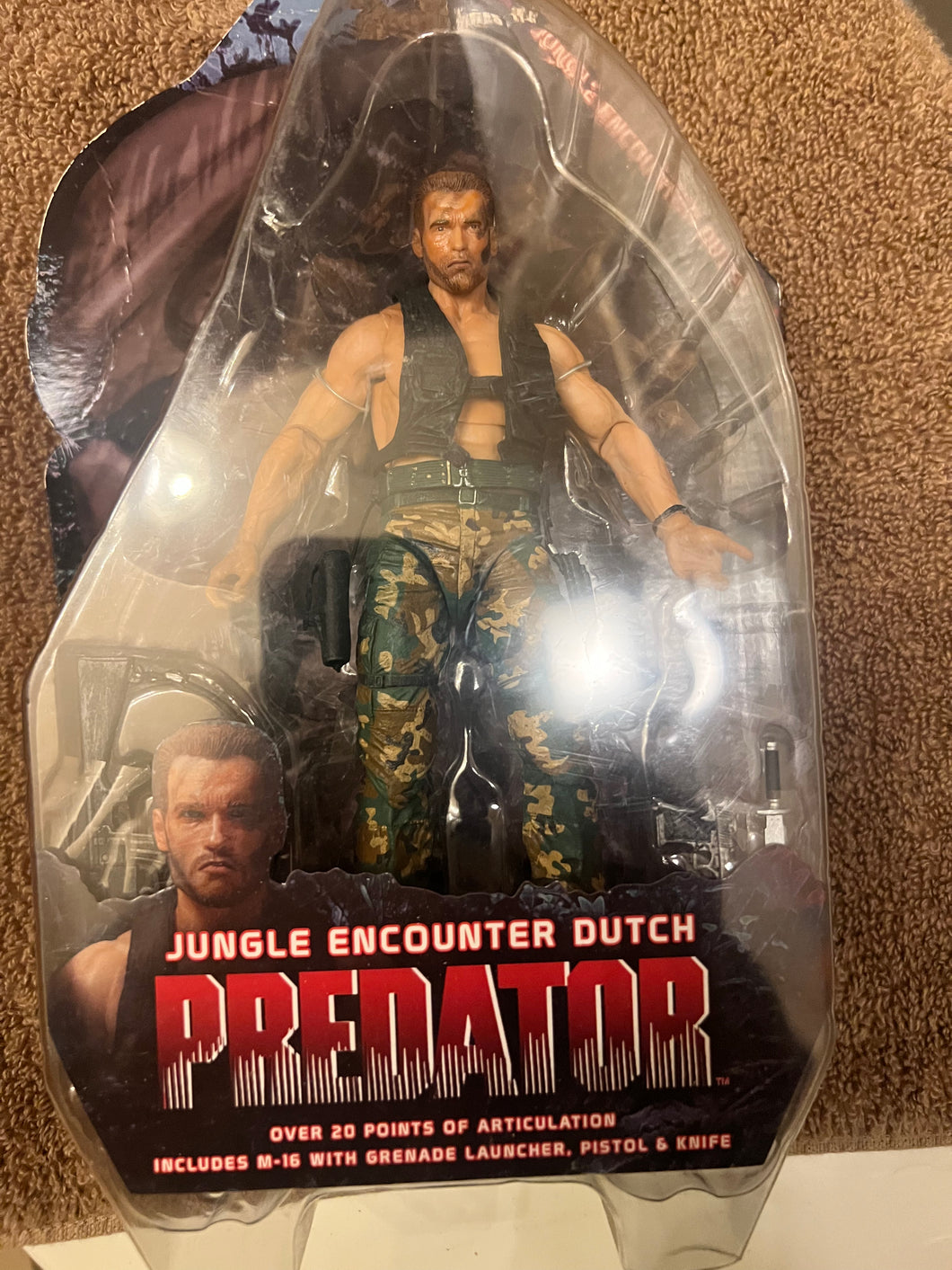 Jungle Encounter Outer Predator Rare Arnold Figure New In box