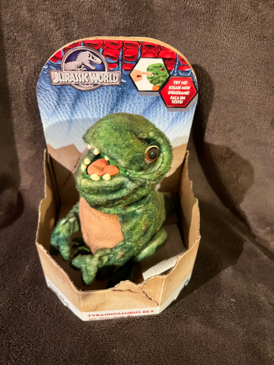 Jurassic Park World TRex Hatchling Rare New Original Box